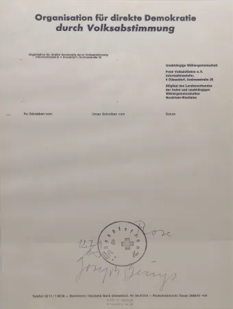 Multiple Beuys - Rose für direkte Demokratie, 1973. 