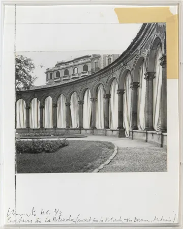 Zeefdruk Christo - Curtains for La Rotonda