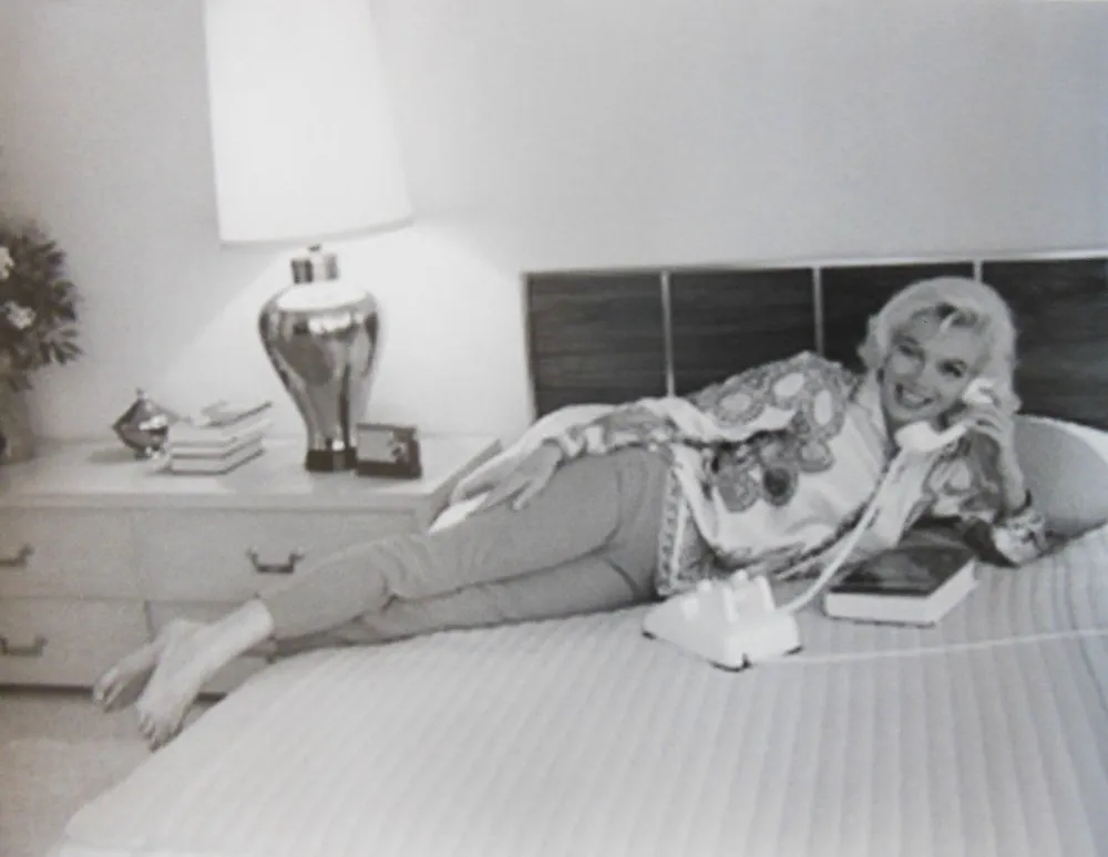 Fotografie De Dienes  - Marilyn Monroe. Au Lit