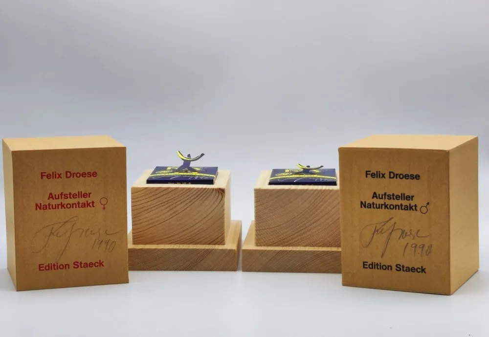 Multiple Droese - Aufsteller. Naturkontakt, 1990. 