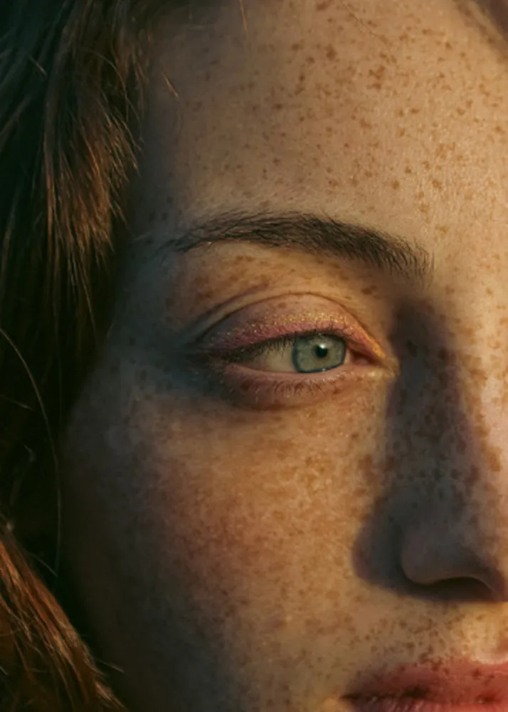 Fotografie Sitchinava - Stars On Her Skin 2