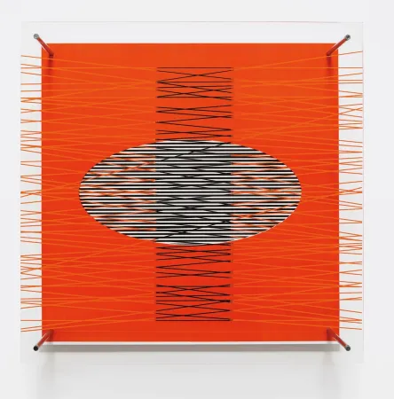 Multiple Soto - Óvalo en el rojo