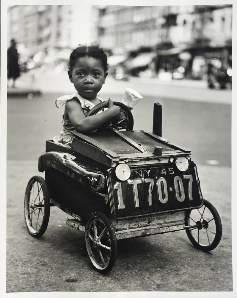 Fotografie Stein - Girl in Car, New York 