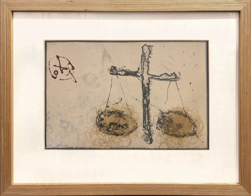 Reliëf Tàpies - Balanca