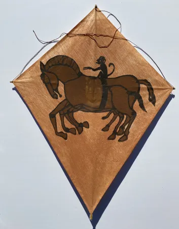 Geen Techniek Toledo - Monkey Riding Horse Kite